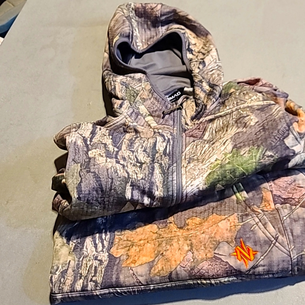 Nomad Large Mossy Oak Hoody Large